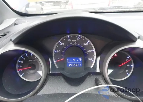 2009 Honda Fit z USA, uszkodzony, nr VIN JHMGE88239S049293